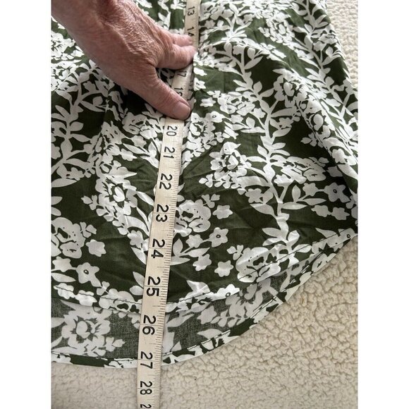 Fun2Fun Green White Floral Maley Pleated V-Neck 3/4 Sleeve Blouse Size XS - Picture 8 of 8